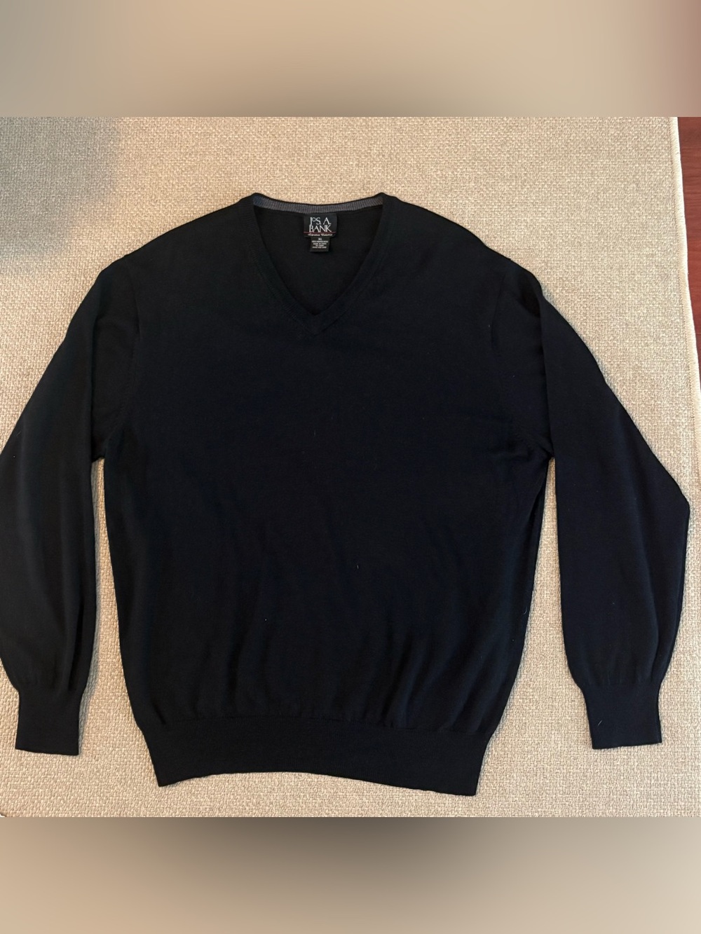 Jos. A. Bank Men's Merino Wool Black V-Neck Pullover Sweater XL